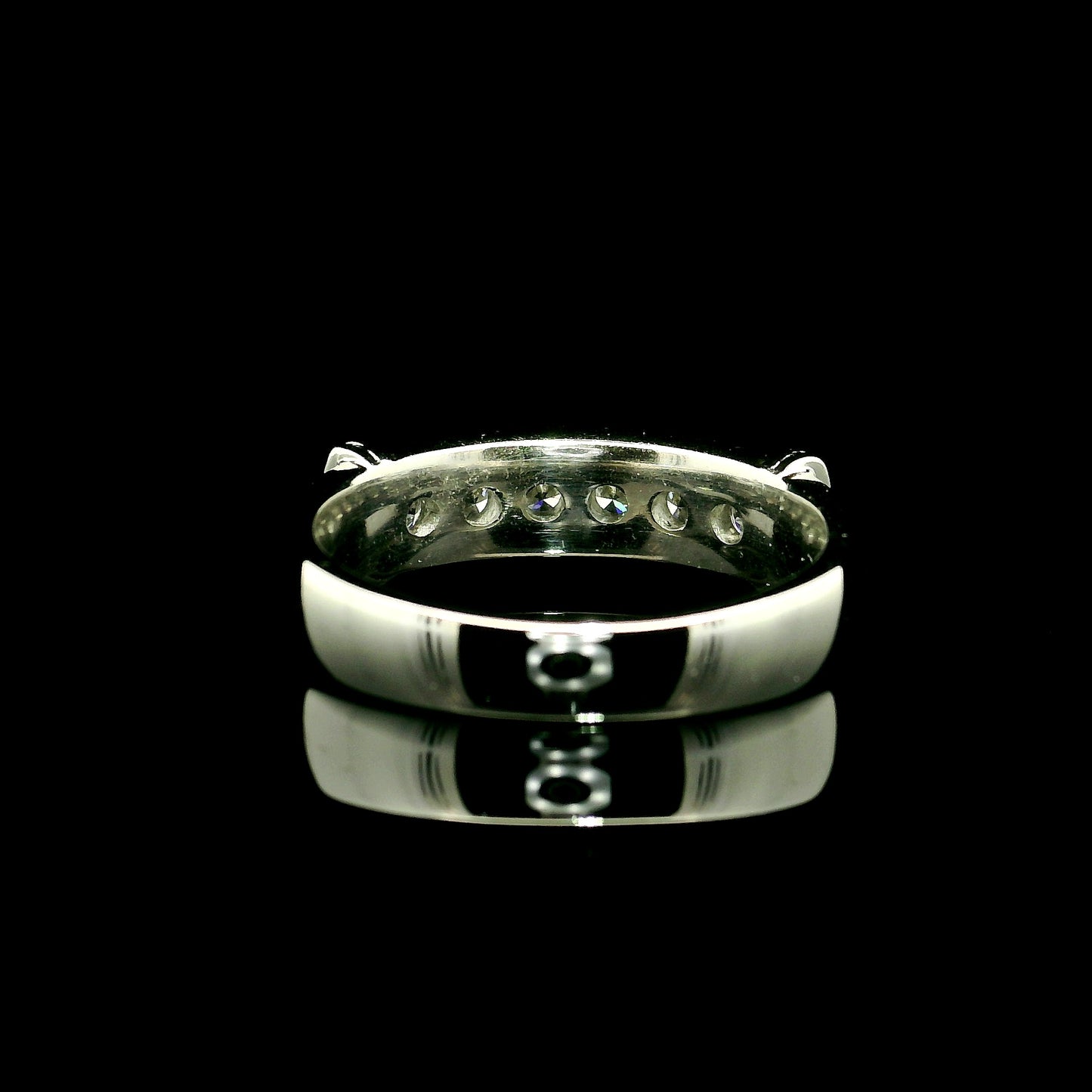 .85CT Round Brilliant Cut Lab Grown CVD Diamond DEF VVS Men's Ring 14k White Gold