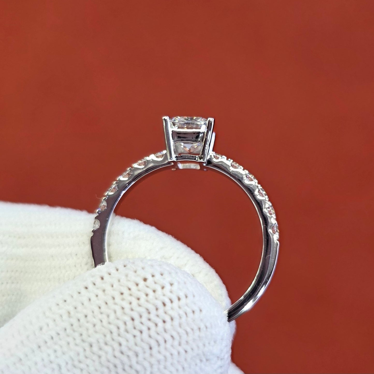 1.5CT Emerald Cut Lab Grown CVD Diamond EF VVS2 IGI Certified Women Ring 18k White Gold