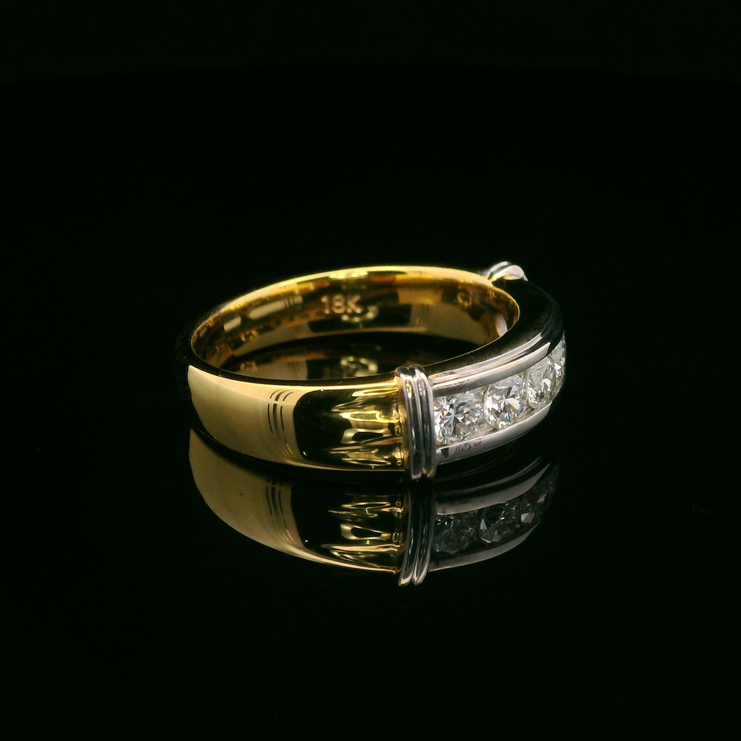 .85CT Round Brilliant Cut Lab Grown CVD Diamond DEF VVS Men's Ring 18k Yellow Gold