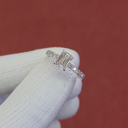 1.5CT Emerald Cut Lab Grown CVD Diamond EF VVS2 IGI Certified Women Ring 18k White Gold